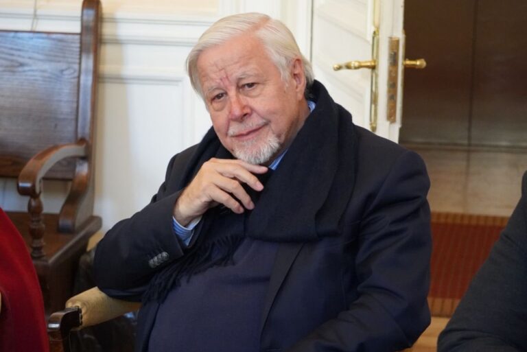 Diputado Celedón emplaza a parlamentarios de derecha por criticar asistencia del Presidente Boric a la Cumbre BRICS
