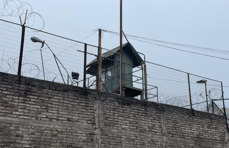 Frustran ingreso de múltiples drogas a la cárcel de Curicó: Detenido queda en prisión preventiva