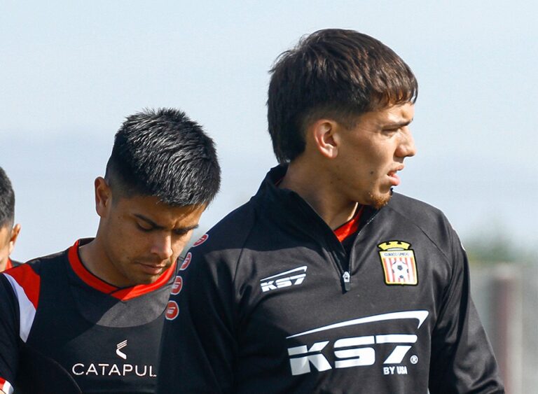 Ian Aliaga se perderá lo que resta de torneo y Curicó buscará reemplazarlo