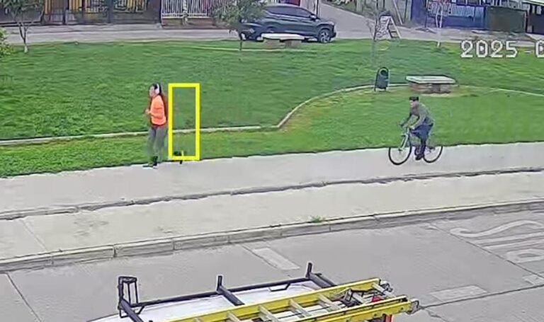 Indignación en Curicó: Ciclista acosa a corredora en Villa Galilea y el ataque queda registrado en video