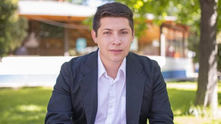 Alcalde de Vichuquén es detenido por conducir vehículo municipal en estado de ebriedad