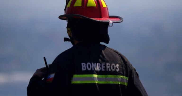 Formalizan a mujer en Pelluhue por originar incendio de pastizales en sector Junquillar