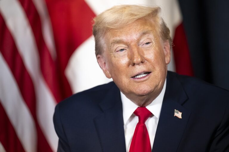 Donald Trump critica a Bad Bunny y Green Day y anuncia que no asistirá al Super Bowl
