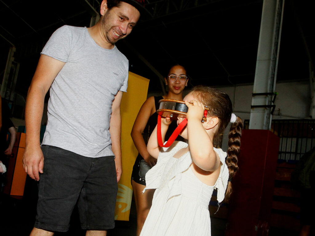 El MIM abre sus puertas en Curicó con su muestra gratuita "El Despertar de los Sentidos"