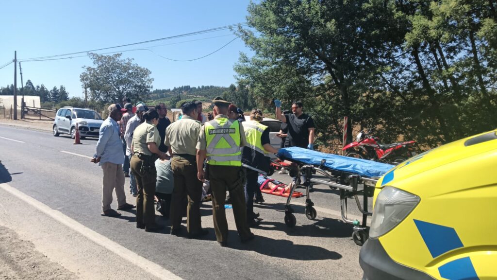 Accidente en ruta a la costa: Dos lesionados tras colisión por alcance en sector El Porvenir de Hualañé