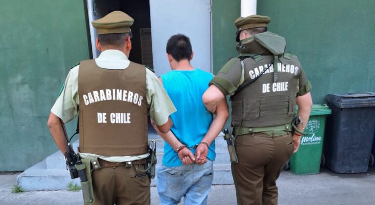 Carabineros detiene a sujeto que ingresó al domicilio del alcalde de Sagrada Familia