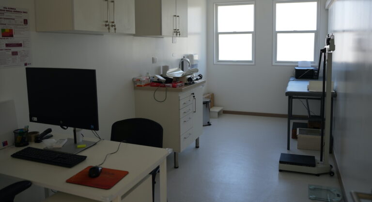 Hospital de Licantén habilita módulos de atención para centralizar servicios y aumentar capacidad asistencial
