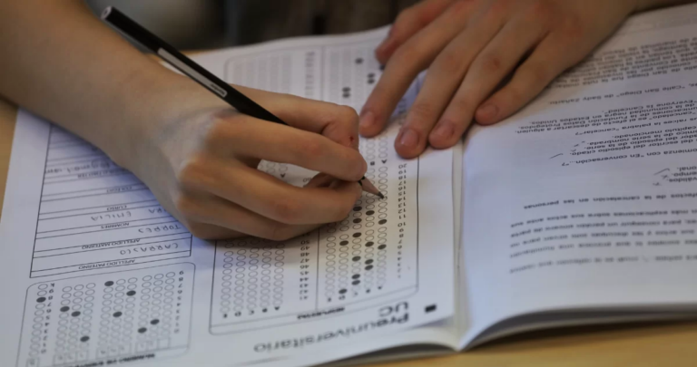 Este miércoles finaliza plazo de inscripción para rendir la PAES Regular 2026