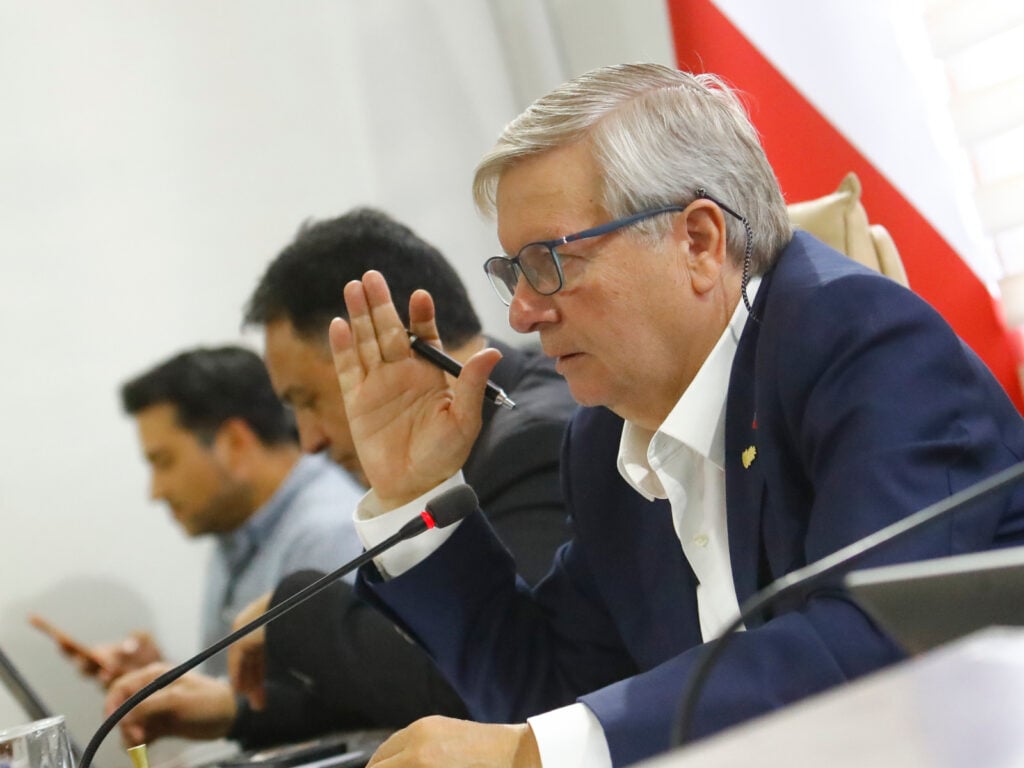 Concejo municipal de Curicó aprobó financiamiento para comprar nueva ambulancia para Los Niches