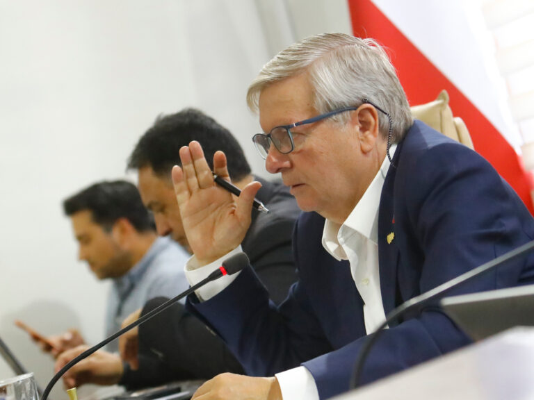 Concejo municipal de Curicó aprobó financiamiento para comprar nueva ambulancia para Los Niches