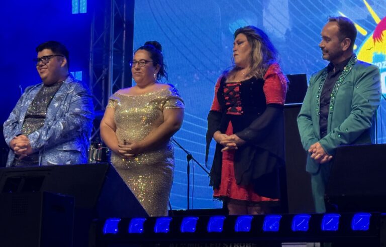 Kelly Chávez conquistó al jurado y se coronó ganadora del Festival "Una Voz para Licantén"
