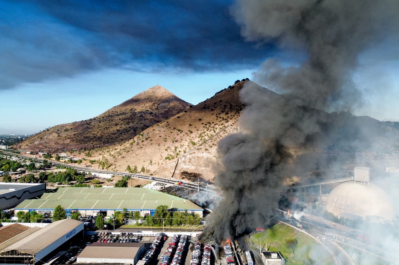 Explosión en Renca: Tres fallecidos confirmados tras volcamiento de camión con gas propano