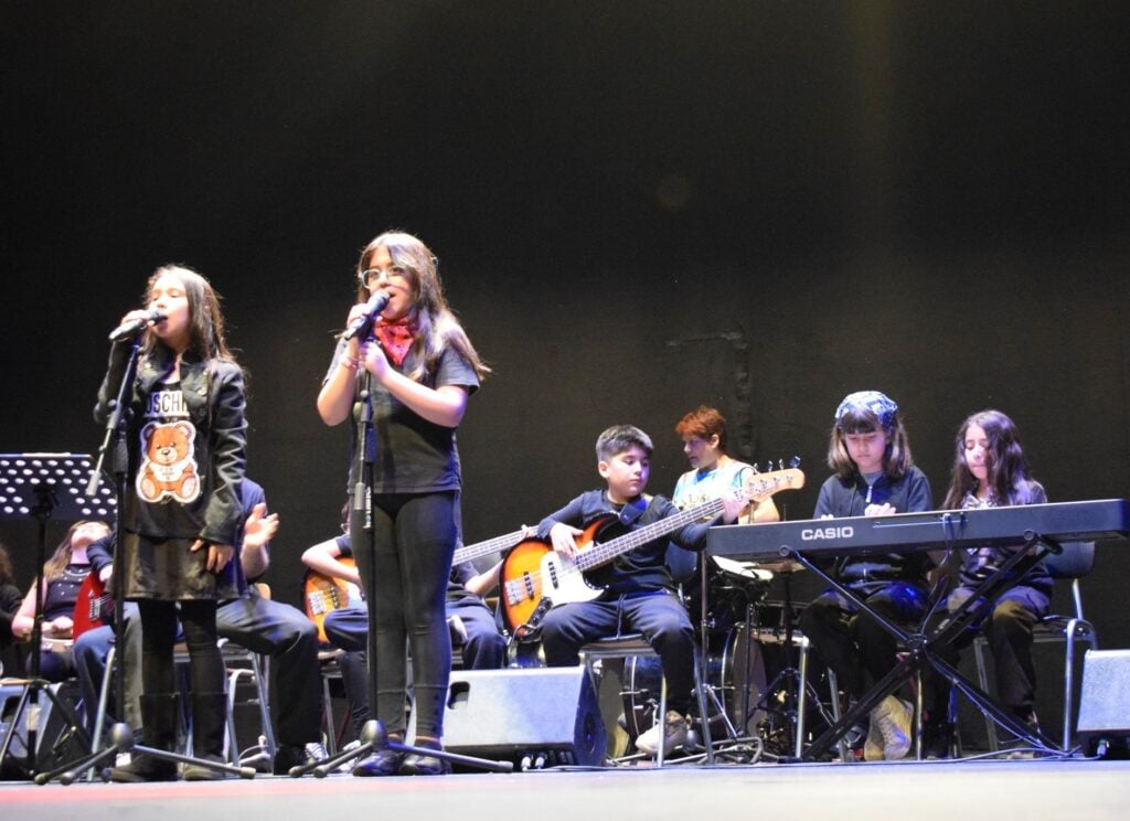 Colegio de Arte y Cultura San Antonio logró reconocimiento de Excelencia Académica 2026-2027