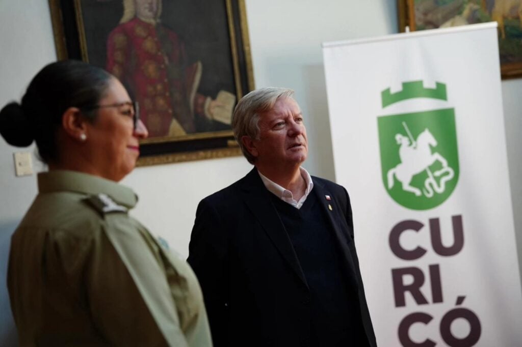 Alcalde de Curicó responde a reclamos de emprendedores por problemas de instalación en la Fiesta de la Vendimia