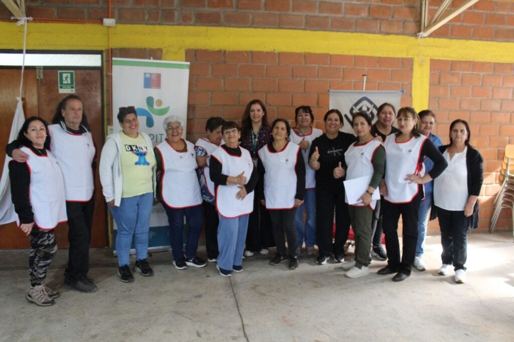 Hospital de Curicó despliega operativo de prevención oncológica en Los Cristales