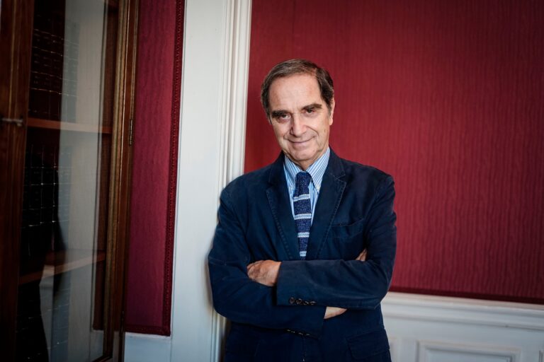 Hernán Larraín pide eliminar indulto presidencial y traspasar facultad a jueces