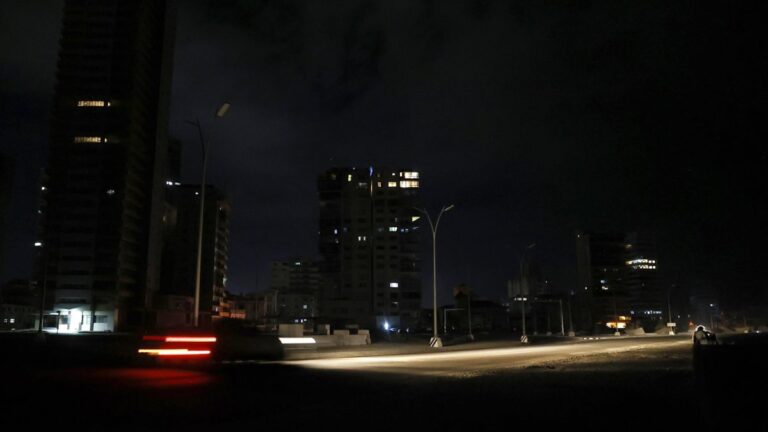 Cuba enfrenta apagones masivos por crisis energética