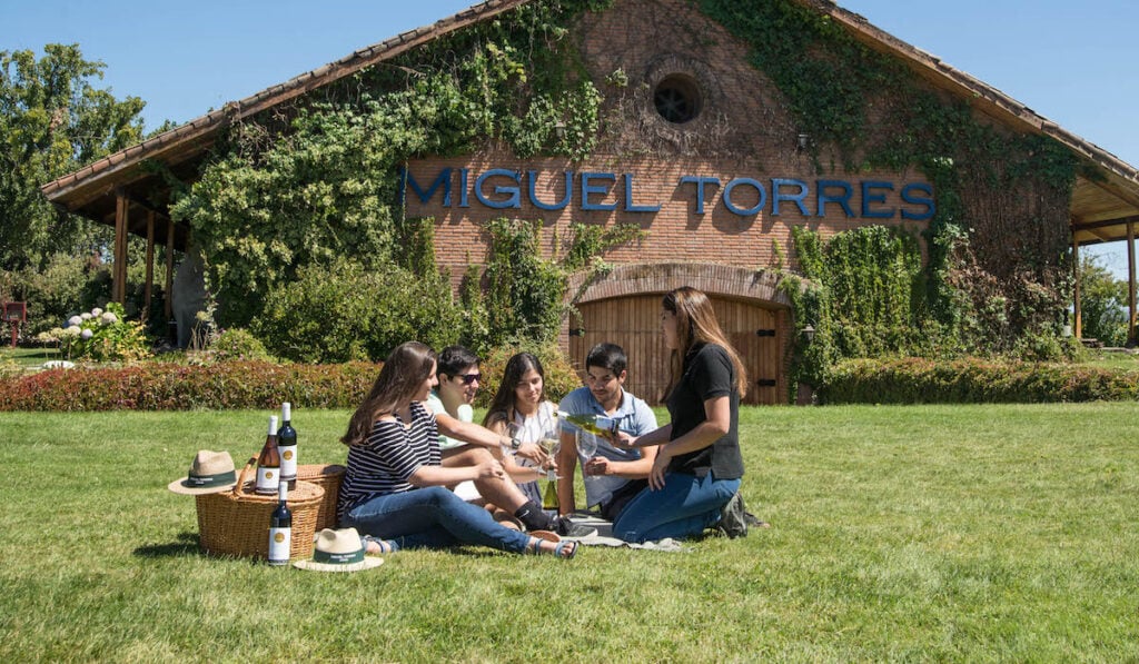 Viña Miguel Torres celebra propuesta de Ciudadano Ilustre para su fundador en Curicó