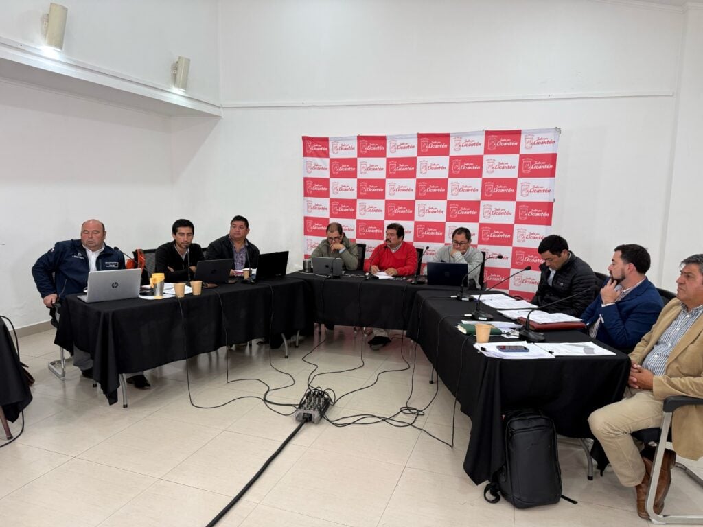 Alerta preventiva en Licantén: SENAPRED advierte escenario de lluvias intensas para el invierno 2026