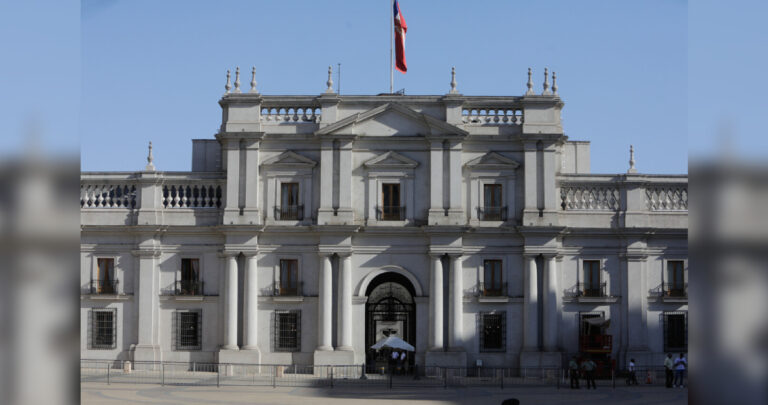 Dipres: Empleo en Gobierno Central se disparó casi 95% en 12 años