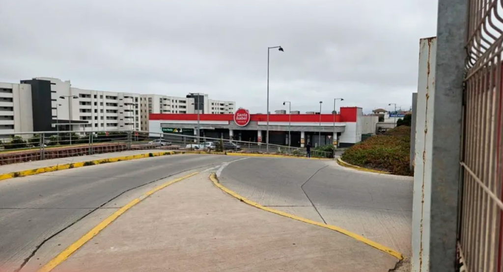 Niño de 4 años sufre daño neurológico tras electrocutarse en supermercado de La Serena