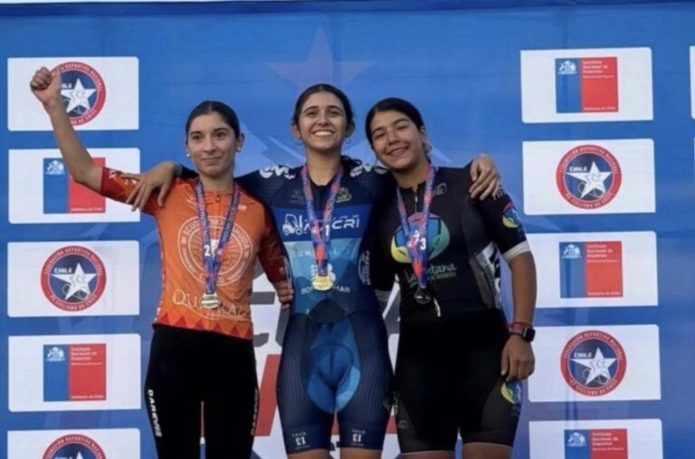 Fernanda Pizarro brilla con tres oros en la Copa Chile de Pista