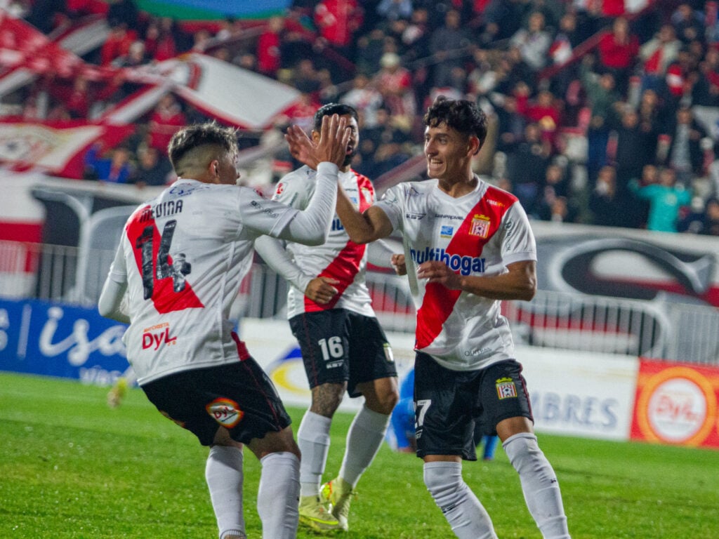 Curicó Unido rescata un agónico empate frente a San Marcos en La Granja