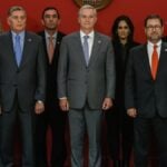 Cadem: Gabinete presidencial sufre caída en aprobación y 60% apoya eliminar indulto presidencial