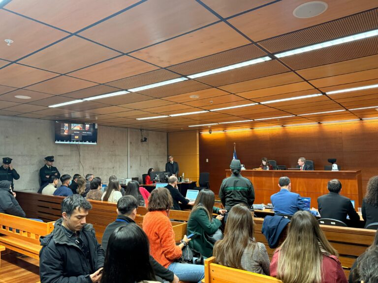 Declaran culpables a 17 integrantes de red criminal por fraude masivo con licencias médicas falsas