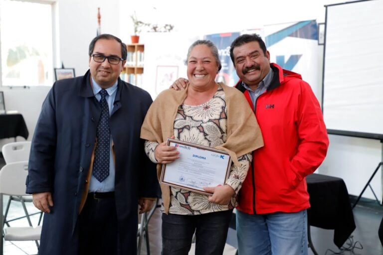 Integrantes del Sindicato de Mujeres en el Pacífico de Duao se certificaron en curso de conservas de productos marinos