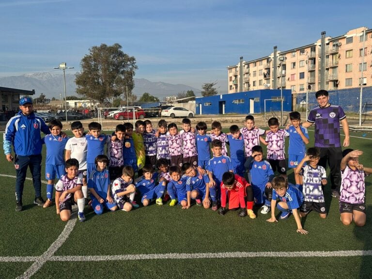 Academia Samuel Reyes destaca en amistoso como visitante ante la "U"