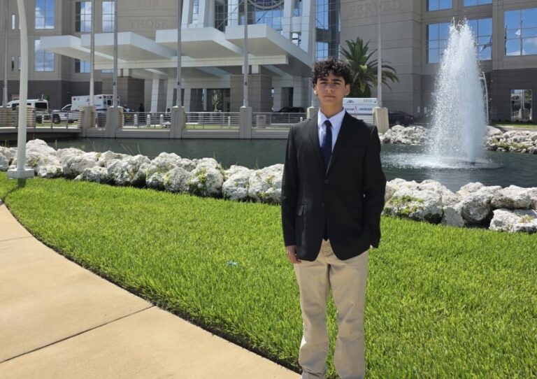 Joven pianista curicano fue parte de histórica ceremonia en Estados Unidos
