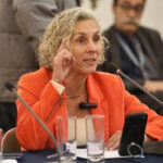 "Una mascota es familia, no un objeto": Diputada Castillo celebra avance para prohibir las carreras de galgos