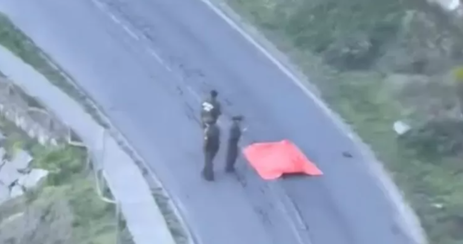 Hallan cadáver de un hombre en la ruta que une Constitución con el puerto de Maguillines