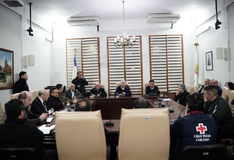 Cogrid comunal de Curicó: Autoridades coordinaron acciones para enfrentar riesgos por temporal