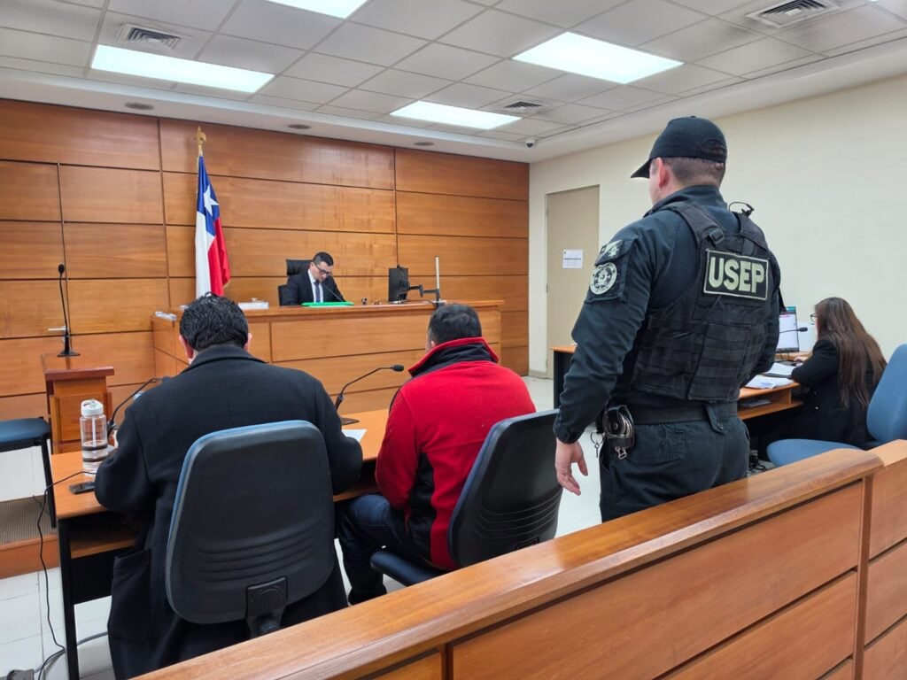 Prisión preventiva para sujeto que apuñaló a su hermano en Rauco: Defensa argumenta posible "legítima defensa"