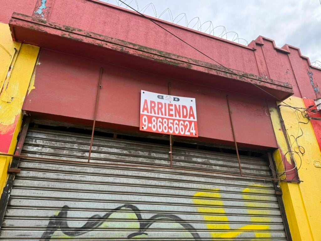 Alcalde de Curicó aborda crisis comercial y apunta a compleja situación frutícola