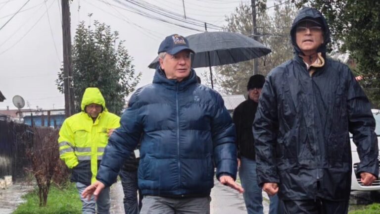 Alcalde Bordachar realiza positivo balance tras sistema frontal en Curicó y valora labores preventivas