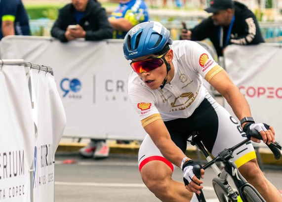 Rumbo a Chicago: Cristián Arriagada se prepara para uno de los circuitos más exigentes de EE.UU