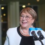 Bachelet evalúa su futuro en la ONU tras caer al penúltimo lugar en sondeo