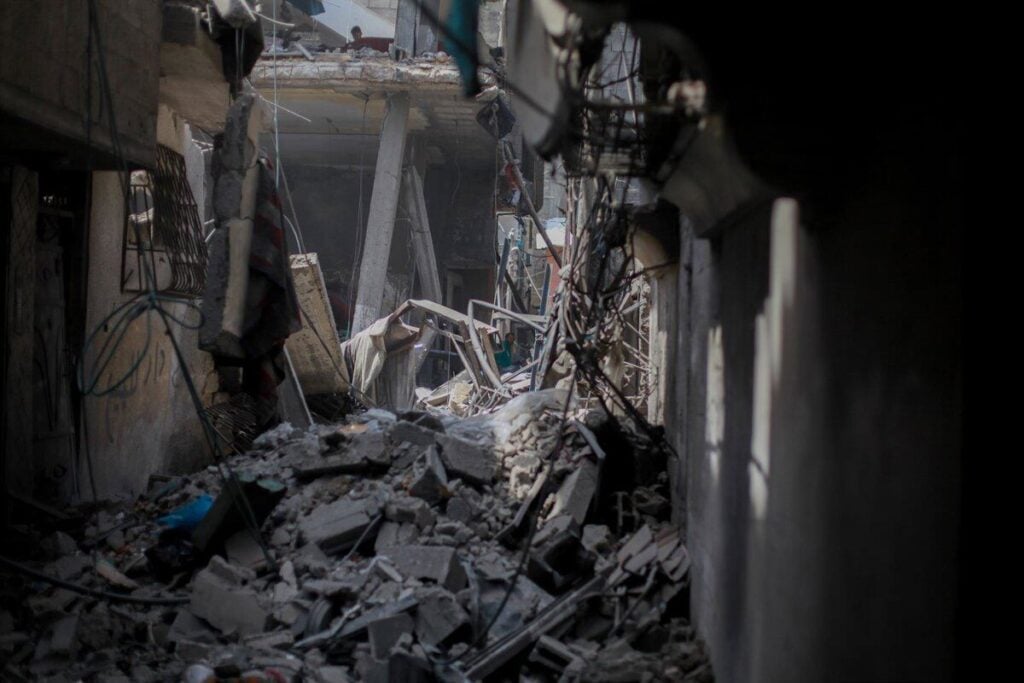 Seis muertos en Gaza tras nuevos bombardeos israelíes, incluyendo una niña de ocho años