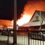 Incendio destruye por completo vivienda de adultos mayores en Sagrada Familia