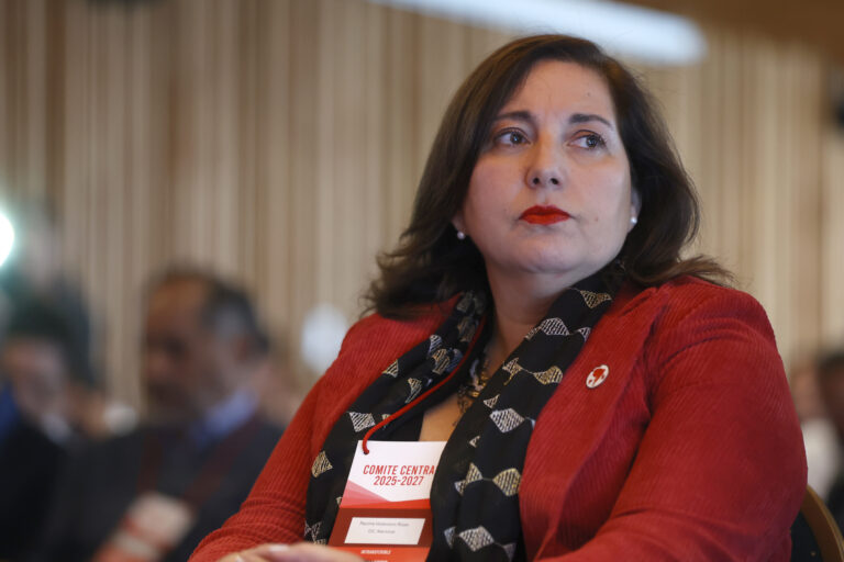 Senadora Vodanovic reiteró rechazo a la invariabilidad tributaria y anunció recurso al Tribunal Constitucional
