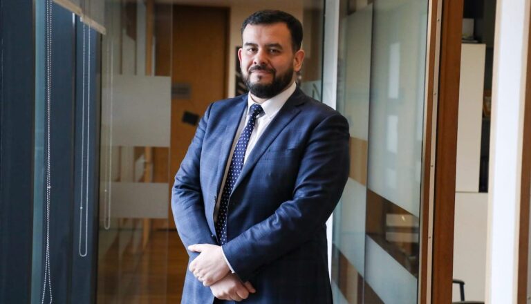 Rodrigo Peña Sepúlveda asume oficialmente como nuevo fiscal regional del Maule