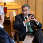 Senador Vial destaca proyecto para modernizar incentivos en Carabineros