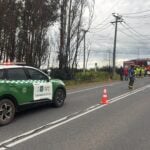 Accidente en motocicleta deja un fallecido y a un menor en riesgo vital en Río Claro