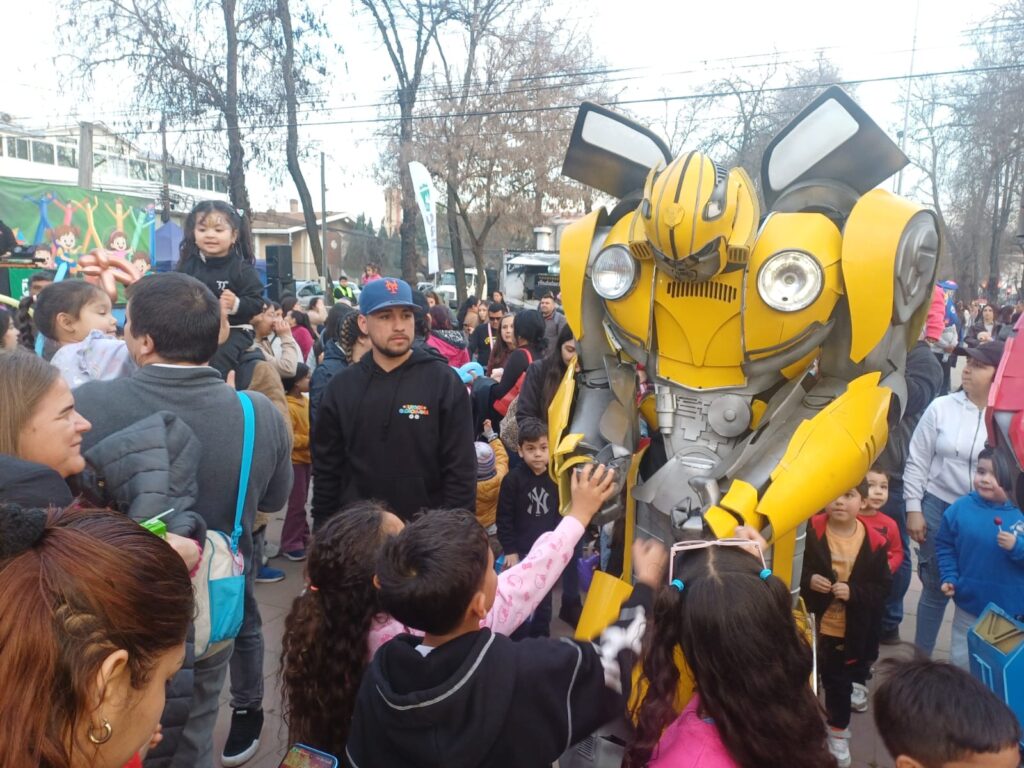 Miles de personas celebraron el Día de la Niñez en Curicó