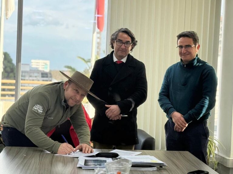 Gobierno Regional realiza inversión para impulsar tradiciones, emprendimiento y deporte local en Sagrada Familia