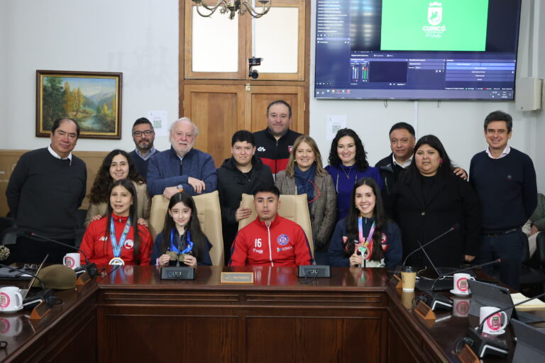 Concejo Municipal de Curicó aprueba nuevas subvenciones para deportistas y organizaciones locales