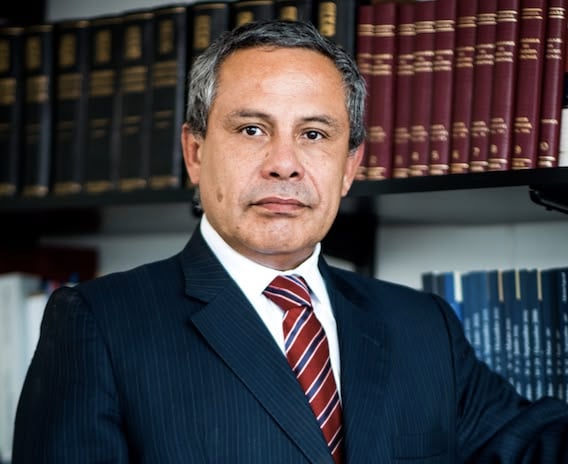 Columna de opinión: "La ranita, el mensajero y el peligro de callar al defensor"